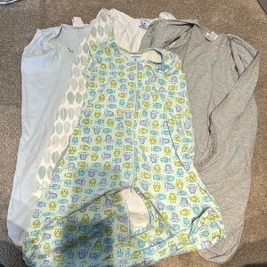 4 halo sleep sacks - size large